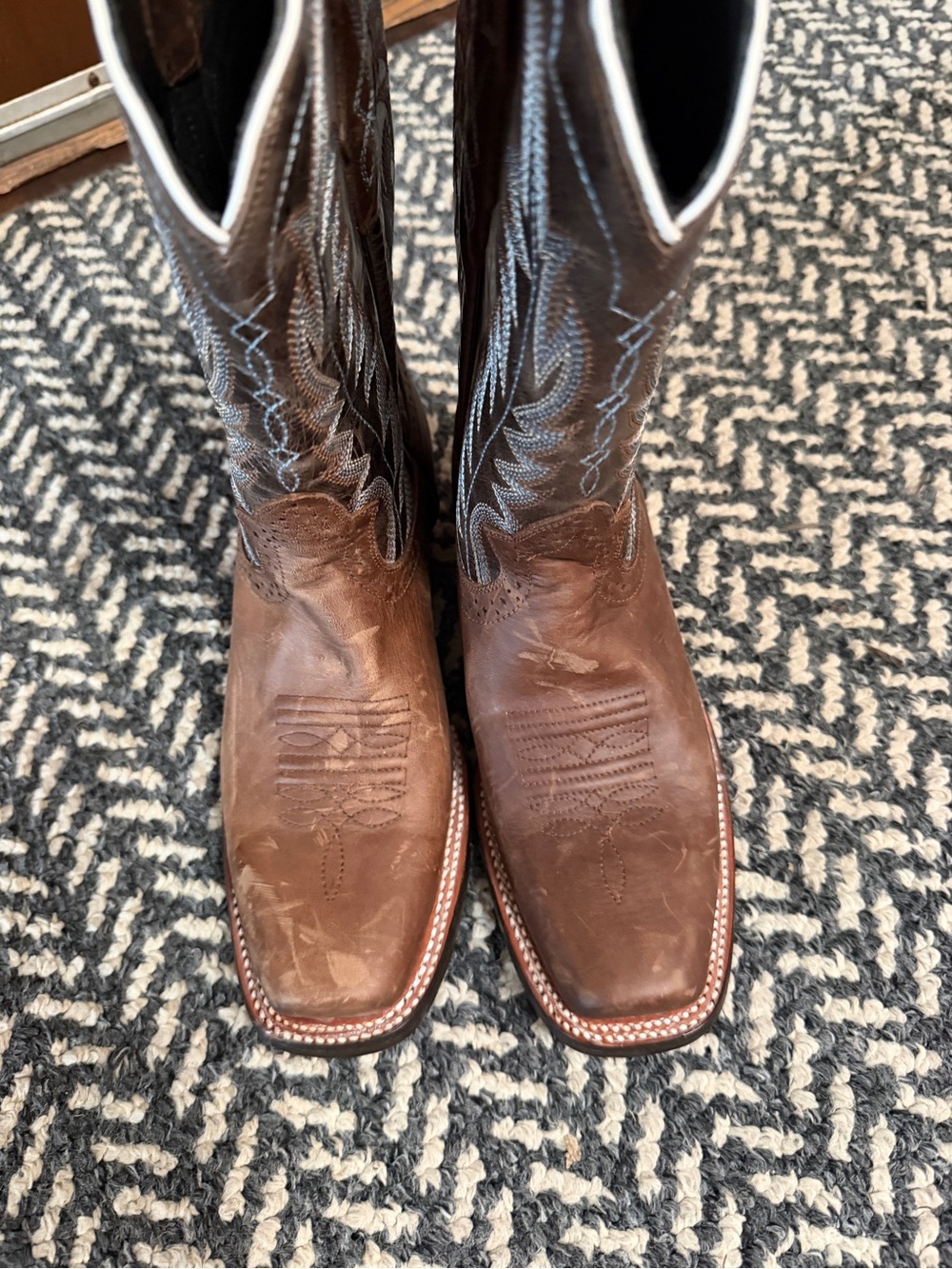 J.B. Dillon Reserve Western Boots
Women’s 7.5 C (wide) - Picture 3 of 8